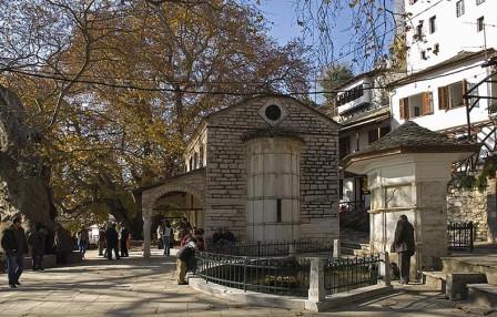 eklisia makrinitsas.jpg